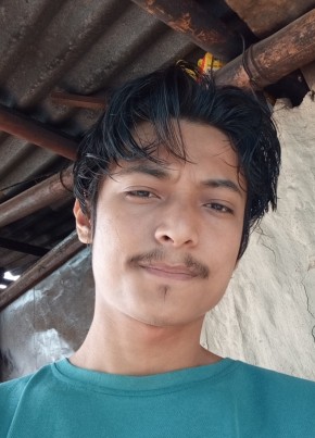 Sahil Bhujel из Dharān Bāzār 19 лет