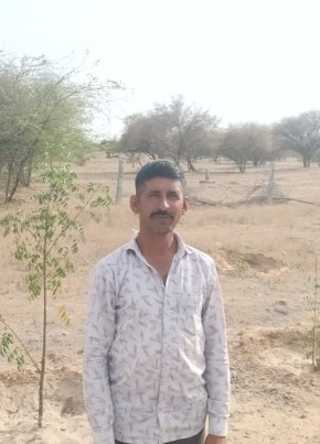 Juci, 25, India, Jaisalmer