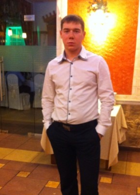 Иван, 31, Россия, Гатчина