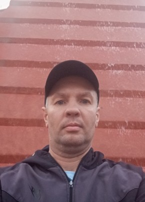 Алексей из Славянск На Кубани 46 лет