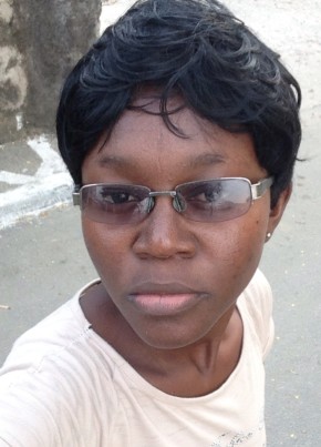 Clotilde, 36, Republic of Cameroon, Douala