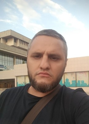 Артур, 34, Россия, Махачкала