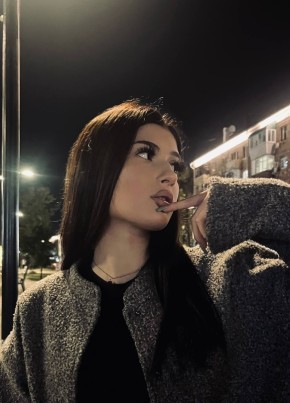 Лена из Москвы 24 года