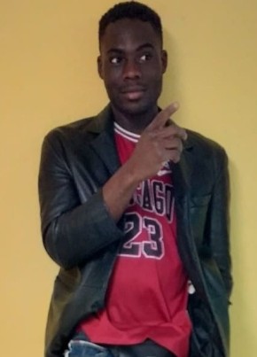 Abdoul, 22, République Française, Vallauris