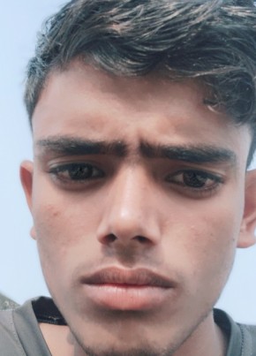 Mansoor, 18, India, Hāpur