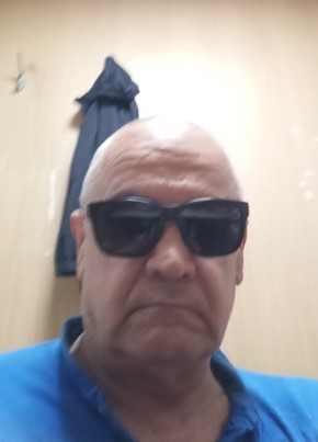 Анатолий из Лабинска 68 лет