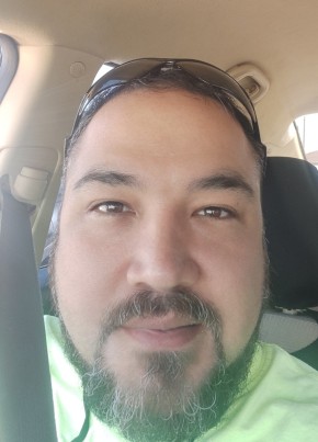 ISAAC RIVAS, 40, United States of America, Tampa