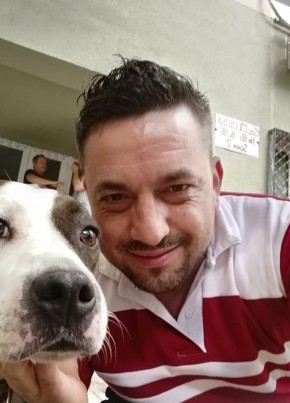 George из București 18 лет