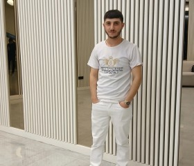 Levon, 24, Yerevan