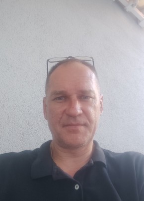 Сергей из Симферополи 52 года