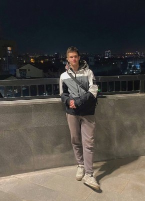 Андрей, 19, Россия, Москва