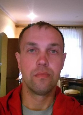 Василий, 40, Россия, Нижнегорский