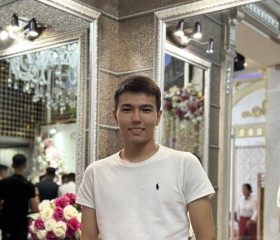 Арман, 22 года, Алматы