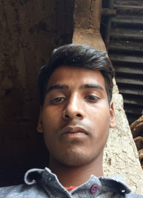 Piyush kumar, 18, India, Luckeesarai