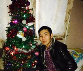 Ermek Aydarov, 38, Bishkek