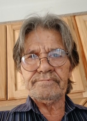 David из Millcreek 70 лет