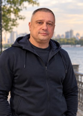 Михаил из Москвы 45 лет