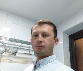 Leo, 37, Yekaterinburg