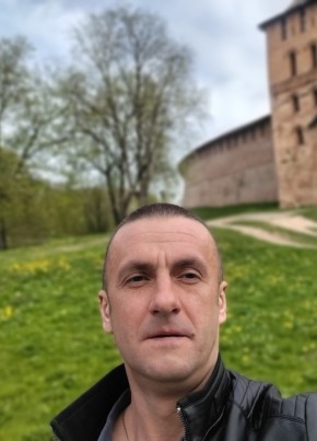 Алексей из Приозерска 44 года