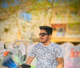 Chinmay Gat, 20, Delhi