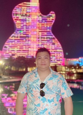 Phayvanh Sengphe, 45, United States of America, San Francisco