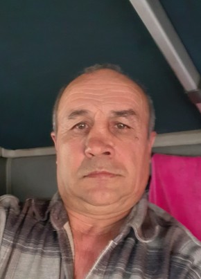 Александр, 60, Россия, Кинель
