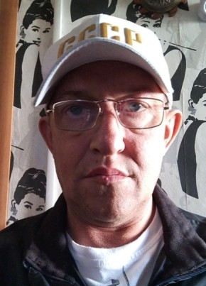 Константин из Челябинска 49 лет