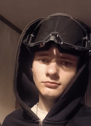 Matvei, 18, Estonia, Maardu