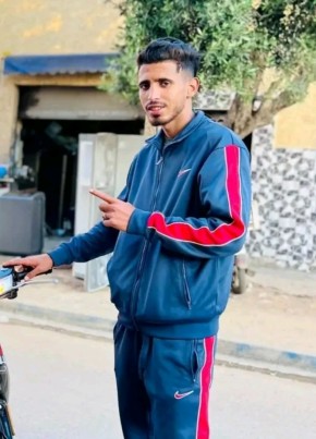 omar из الرباط 20 лет