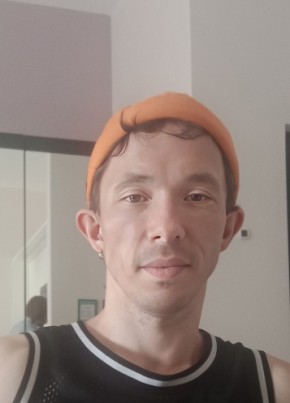 Pavel, 35, Russia, Saint Petersburg