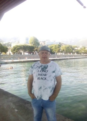 Николай, 57, Россия, Тюмень