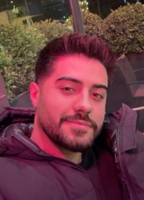 Ahmad из Syriam 20 лет