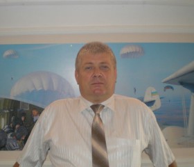Олег, 62 года, Рівне