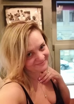 Elena, 50, Russia, Saint Petersburg