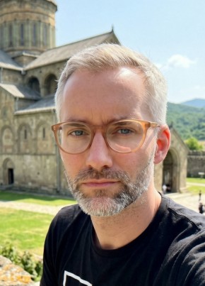 Никита из Смоленское 39 лет