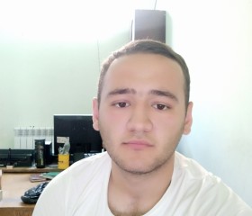 Nadyr Akhmedov, 26, Urganch