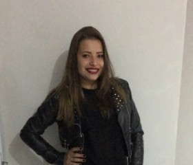 Gabriela, 26, Leme