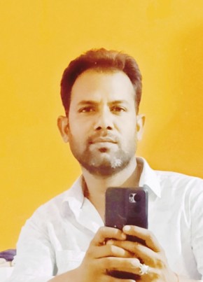 Ayush, 31, India, Bhopal