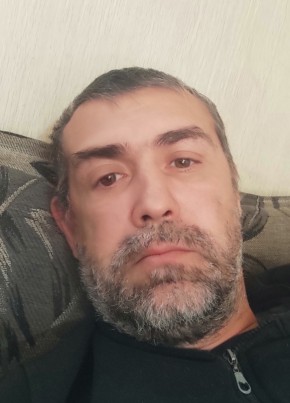 Роман из Өскемена 41 год