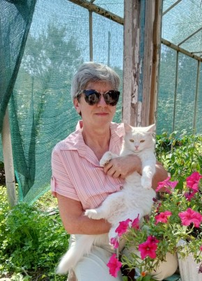 Елена, 58, Україна, Брянка