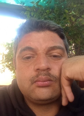 Adriano soares из Botucatu 38 лет