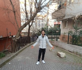 فارس حسن, 20, Istanbul
