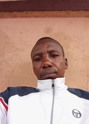 Rey orselly, 43, République du Congo, Brazzaville