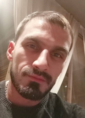 Дмитрий из Екатеринбурга 40 лет
