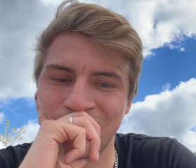 Ty, 23, Sarnia