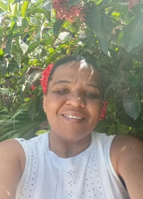 Vania из Montes Claros 26 лет