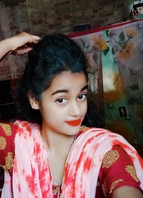 Riya Roy, 18, India, Bārāmati