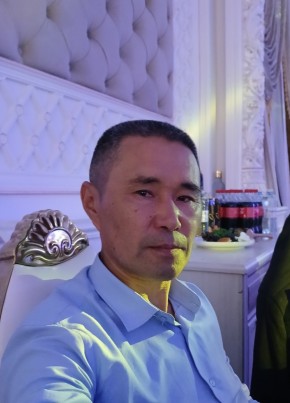Жандос из Алматы 46 лет