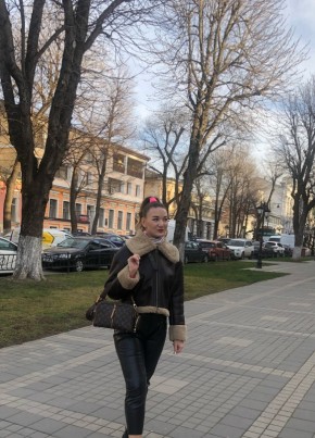 Екатерина, 28, Россия, Симферополь