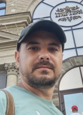 Павел из Нижнеангарска 39 лет